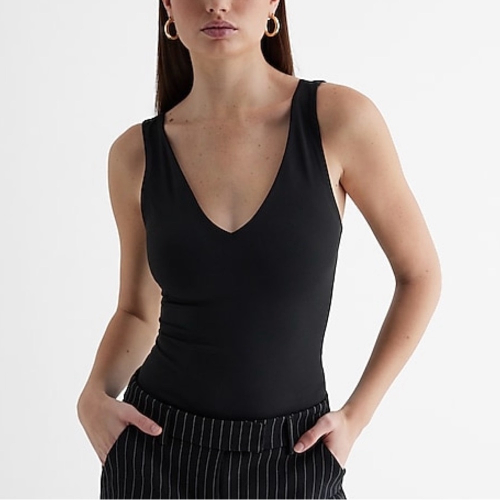 Express v-neck tank, double lined with stretch, size L. Like new